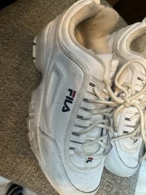 Fila Women’s 9.5 White Sneaker - Thumbnail 4