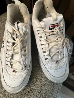 Fila Women’s 9.5 White Sneaker - Thumbnail 5