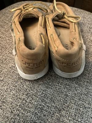 Women’s size 6 Beige Sperry Boat Loafers With Gold Laces - Thumbnail 5
