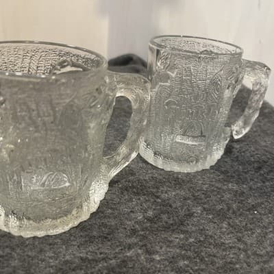 Vintage Glass McDonalds Flintstones Clear Frosted RocDonald's TREEMENDOUS MUG - Thumbnail 2
