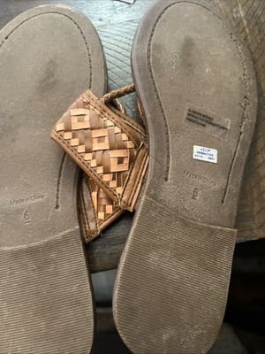 Brand New American Eagle Outfitters Women’s Sandals Brown With Woven Pink Brown - Thumbnail 2