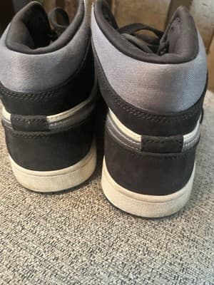 Nike Air Women’s High tops Throwback Ankle High Gray, White An Black Shoes Sz 8 - Thumbnail 7