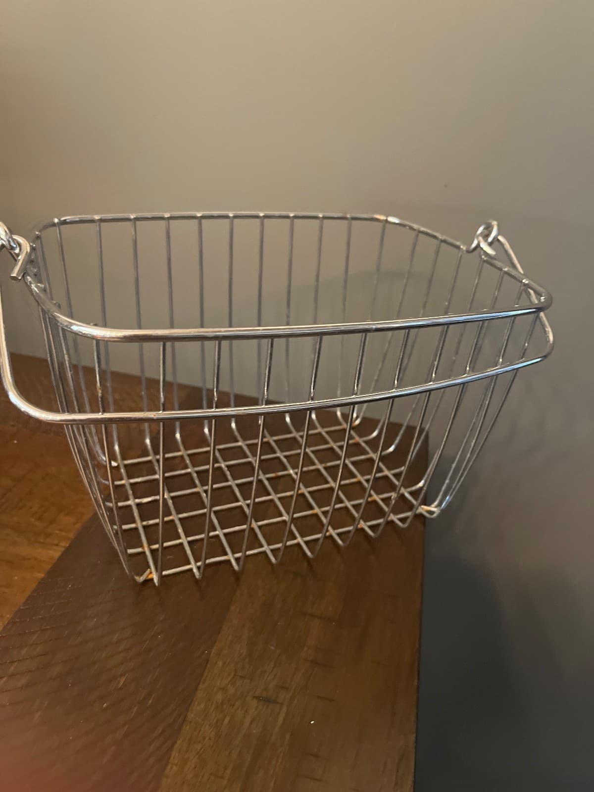 Wire Rack Basket With Handle - 9 1/2” X 7 1/4” - Image 1