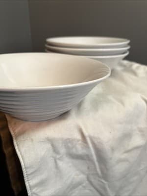 Set Of 4 Bowls Stone Lain Brand With Ribbed Outer Ceramic - Thumbnail 2