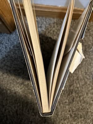 Vtg. 1964 HBDJ Book Man And The World Of Science by H. A. Kuljian Wear to Jacket - Thumbnail 4