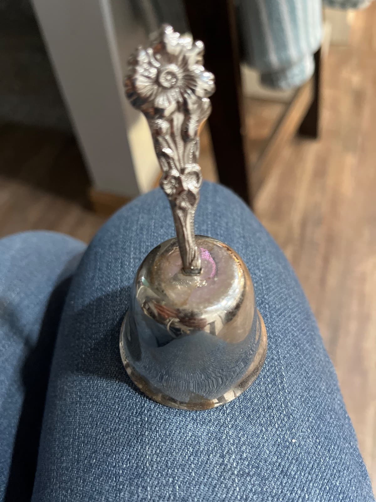 VINTAGE DANBURY MINT 1976 MOTHER'S DAY SILVERPLATE BELL 1976 an7461 with CLAPPER - Thumbnail 2