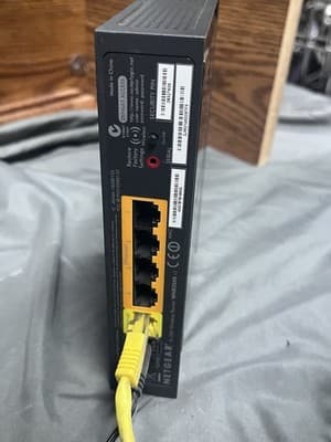 NETGEAR N300 300Mbps 4 Ports Wireless Router (WNR2000-100NAS) - Thumbnail 3