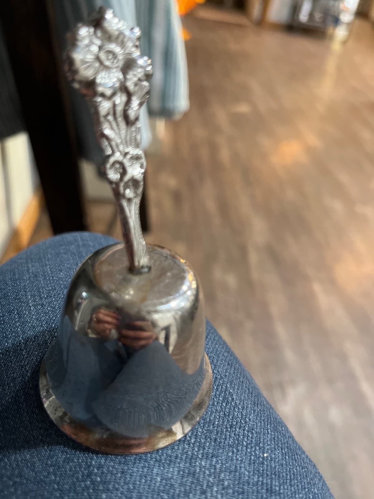 VINTAGE DANBURY MINT 1976 MOTHER'S DAY SILVERPLATE BELL 1976 an7461 with CLAPPER - Image 1