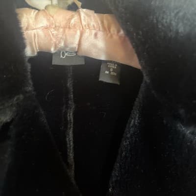 Women’s Small Trench Coat Navy Button Up Super Soft Black Fur Outlines be brand - Thumbnail 3