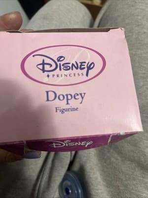 Enesco Disney "Snow White & The Seven Dwarfs" DOPEY Figurine NRFB Adorable! - Thumbnail 4