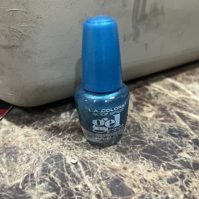 L.A. COLORS Color Craze GEL LIKE SHINE Nail Polish NEVER ENDING Teal Shimmer - Image 1