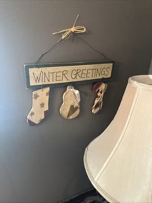 VTG Wood Handpainted Christmas Holiday Rustic Winter Wall Hanging Decor - Image 1