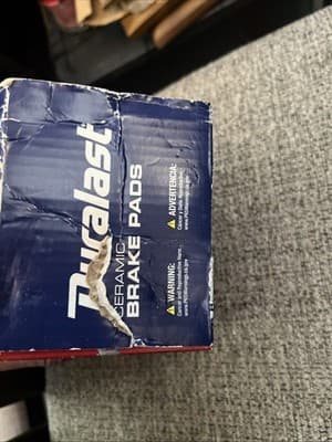 Duralast Brand Brake Pad Set w/ Hardware - Thumbnail 4