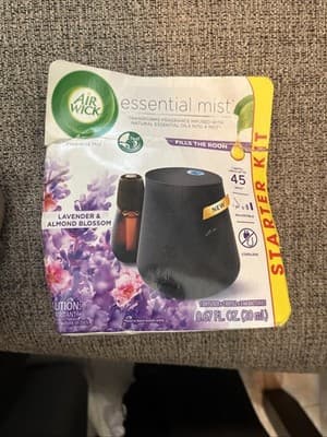 Air Wick Essential Mist Diffuser Lavender & Almond Blossom Starter Kit - Image 1