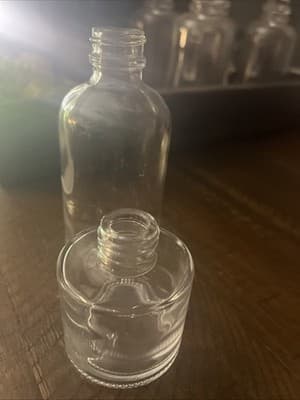Travel Size Refillable Glass Jars Set Of Two Different Sizes - Thumbnail 2