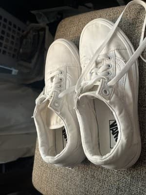 VANS OLD SKOOL Unisex True White Canvas Sneakers Men 7.5 Women 9 - Thumbnail 3