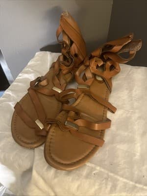 Brown Size 8 Women’s Gladiator Sandals Breckelle’s - Image 1