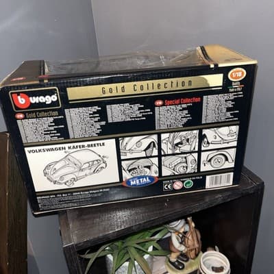 Burago 3361 Volkswagen 1955 Kafer Beetle - Yellow 1/18 Die-cast, New w/box - Thumbnail 7