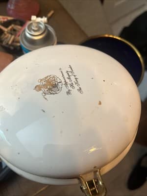 Gevalia Kaffe Canister Storage Jar White Ceramic Hinge Lock Closure Logo 7.5" - Thumbnail 4