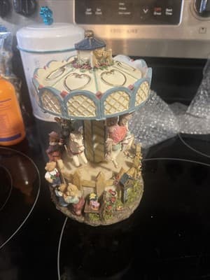 Musical Bears Carousel - Plays Blue Danube Movement GWO Brand New In Box - Thumbnail 6