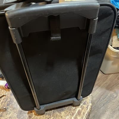 Concourse Luggage Black Carry On With Rollers - Thumbnail 4