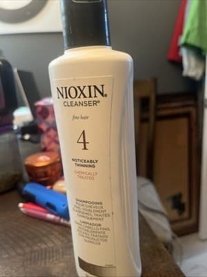 NIOXIN System 4 Cleanser Shampoo 10.1 oz 1 Pack - Thumbnail 2