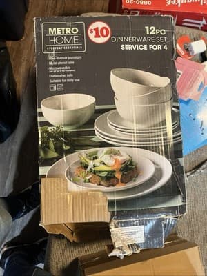 Metro Home Everyday Essentials 12 Pc Dinnerware Set Service For 4 - Image 1