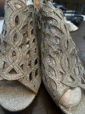 Valentine Franco Women’s Size 9 Open Toe Heel Zip Sparkling Shoe - Thumbnail 4