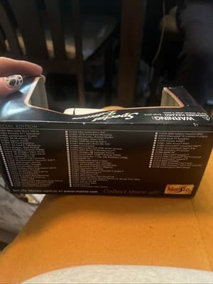 Maisto Mini Cooper 1:24 Special Edition Die Cast Car Green - Thumbnail 5