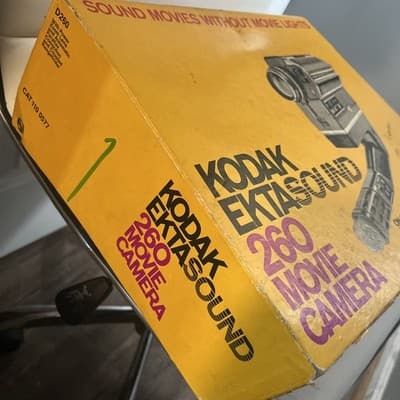 Kodak Ektasound 260 Movie Camera Sound Movies Without Movie Lights & Camera Mic - Thumbnail 2