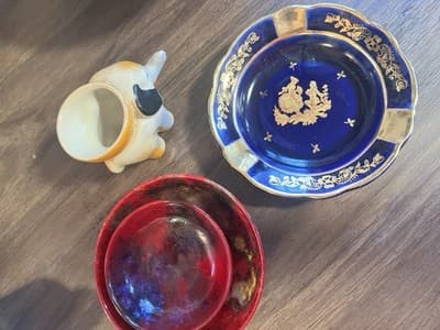 Vintage Cobalt Blue Glass Plate with Gold Floral Design - Thumbnail 3