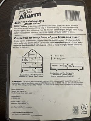 Family Gard Smoke Detector Alarm Model FG888D Vintage 1996 New in Box - Thumbnail 2