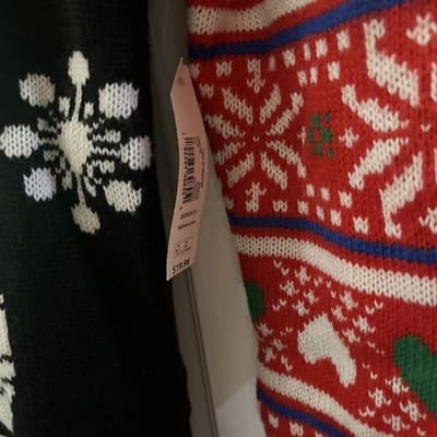 No Boundaries Junior's Flashing Light Up Holiday Christmas Graphic Sweater - Thumbnail 4