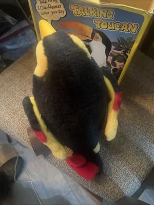 Talking Toucan Electronic Toy "I can repeat what you say" 1994 Vtg Tested, Works - Thumbnail 2