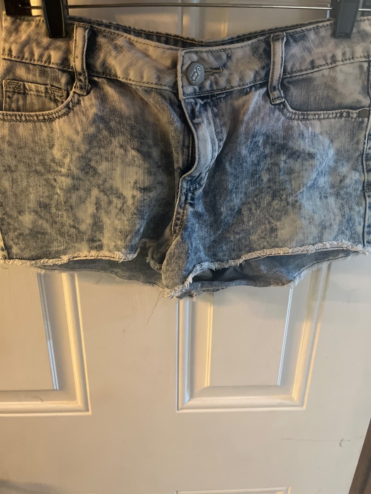 Decree Women’s Denim Jean Cutoff Shorts Size 9 Acid Wash Light Blue - Thumbnail 5