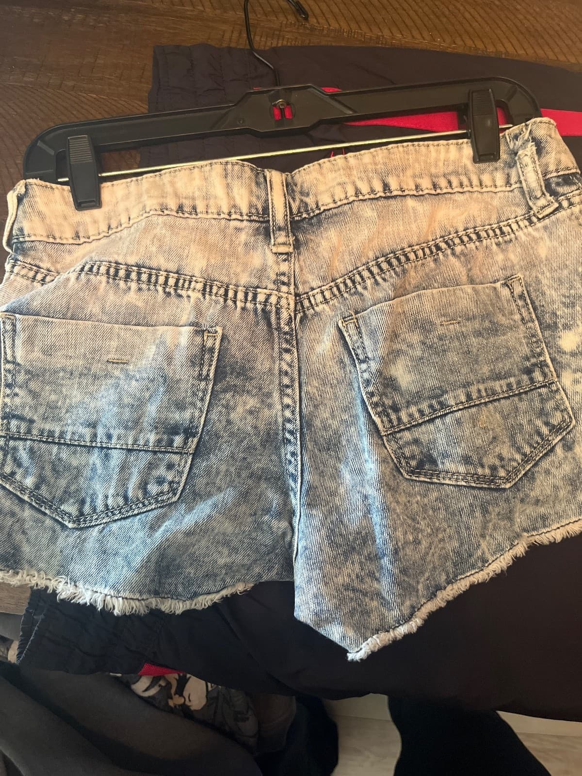 Decree Women’s Denim Jean Cutoff Shorts Size 9 Acid Wash Light Blue - Thumbnail 2