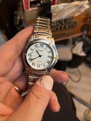 Precision by Gruen Quartz Two-Tone Roman Dial Date Window Wristwatch - Thumbnail 4