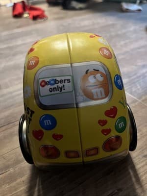 M & M Collectors VW Beetle Bug Tin, Rare - Thumbnail 3