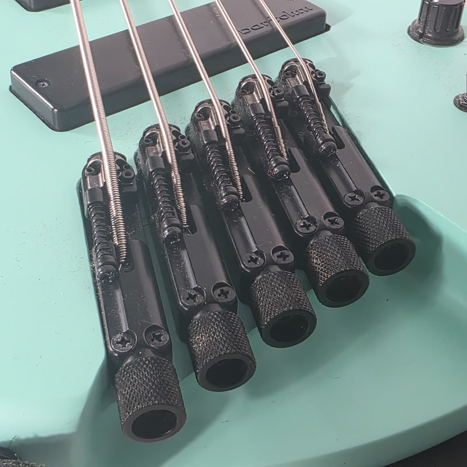 Ibanez EHB1005MS Bass Workshop 5-String Headless Bass Electric Guitar Green - Thumbnail 8