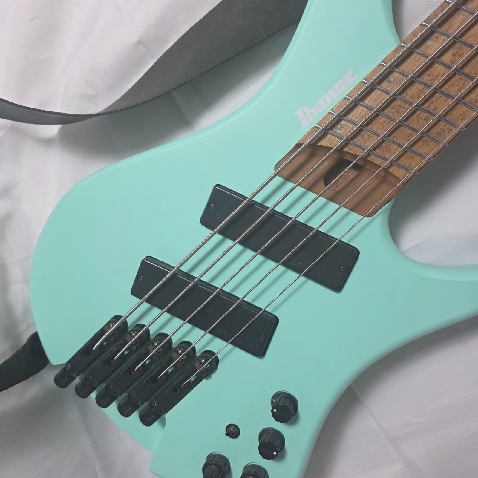 Ibanez EHB1005MS Bass Workshop 5-String Headless Bass Electric Guitar Green - Thumbnail 4