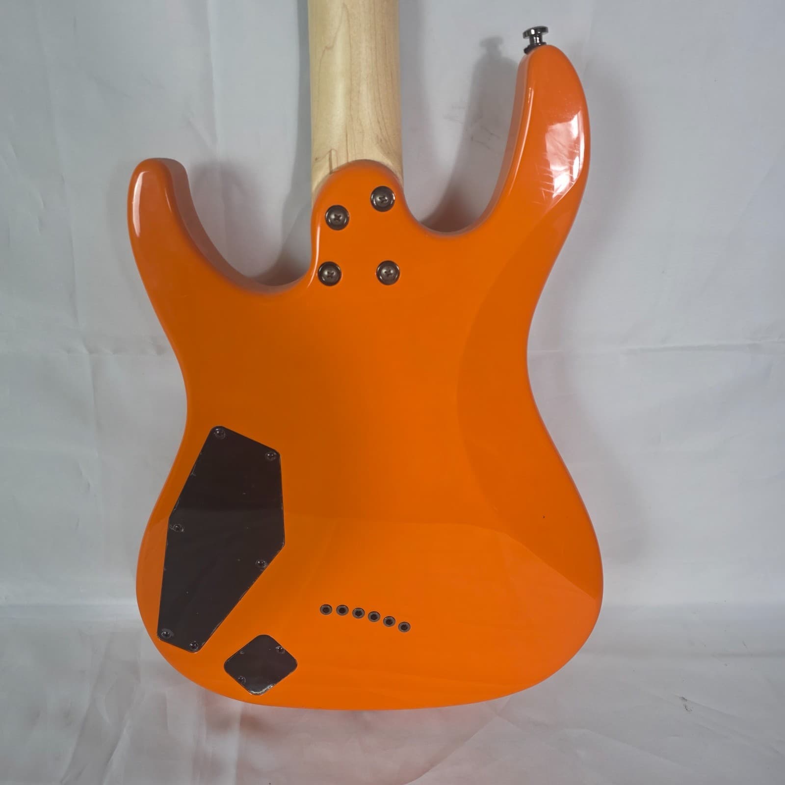 Mitchell MD200 Modern Series Double Cutaway Electric Guitar Orange H/S Pickups - Thumbnail 6