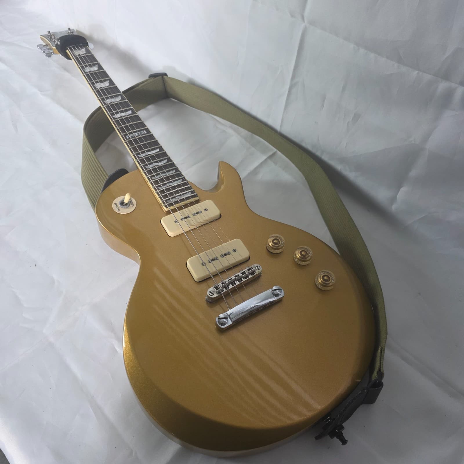 ESP LTD EC-256 Goldtop P90 Natural Singlecut Electric Guitar with Case/Strap - Thumbnail 9