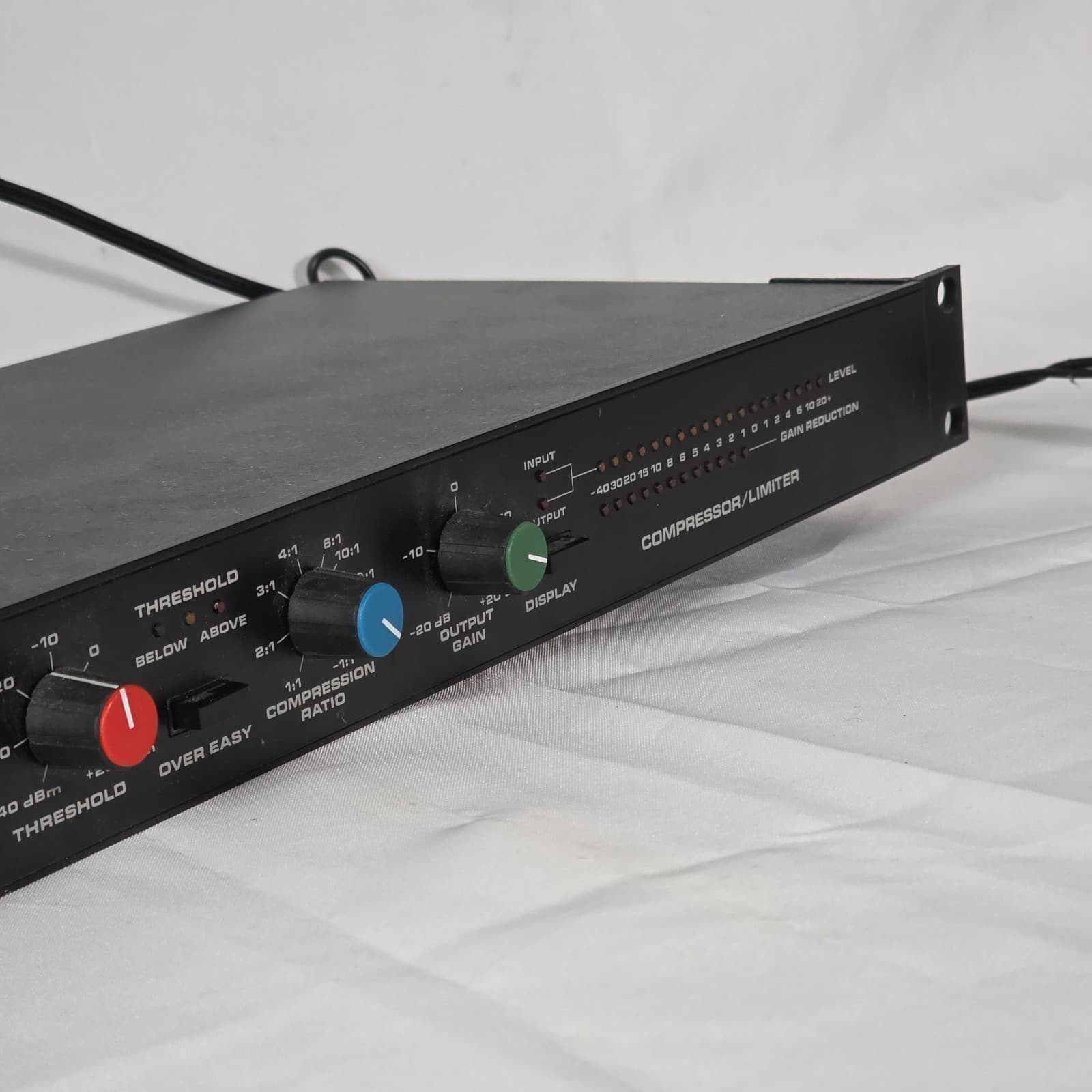 Vintage DBX 160X Professional Single Channel Vocal Processing Compressor/Limiter - Thumbnail 4