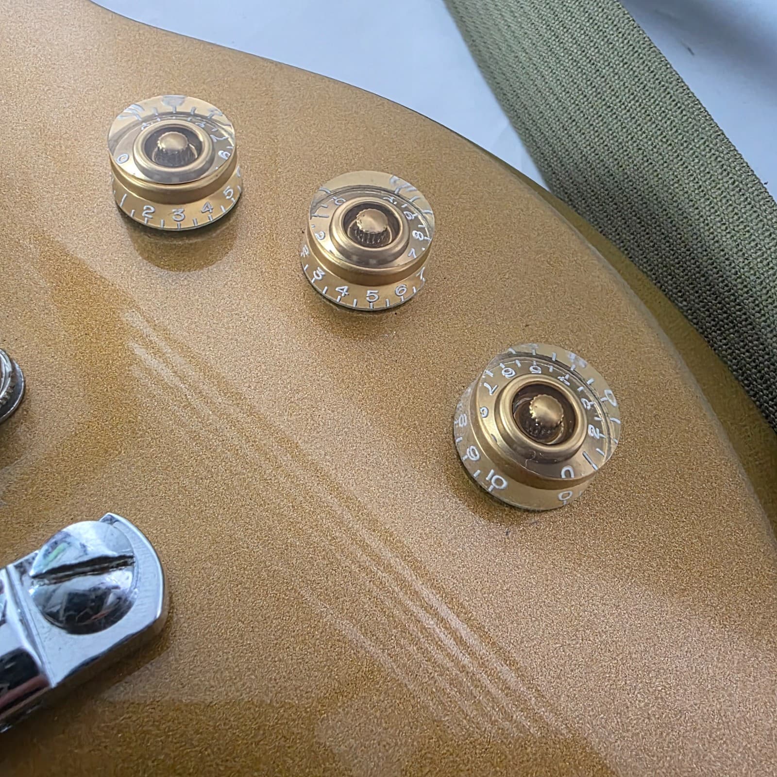 ESP LTD EC-256 Goldtop P90 Natural Singlecut Electric Guitar with Case/Strap - Thumbnail 12