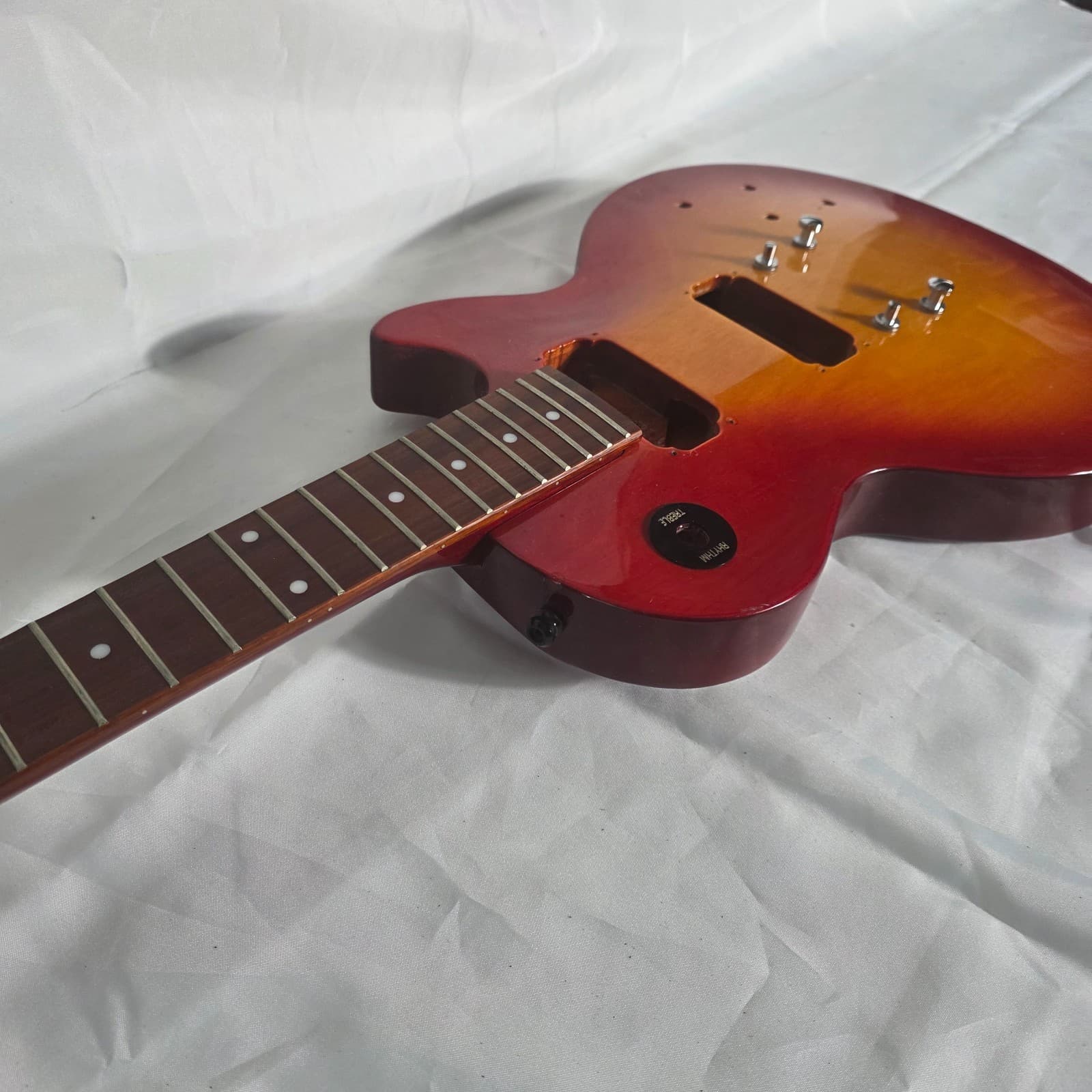 2017 Epiphone Les Paul Studio LT Electric Guitar Body & Neck Heritage Sunburst - Thumbnail 14