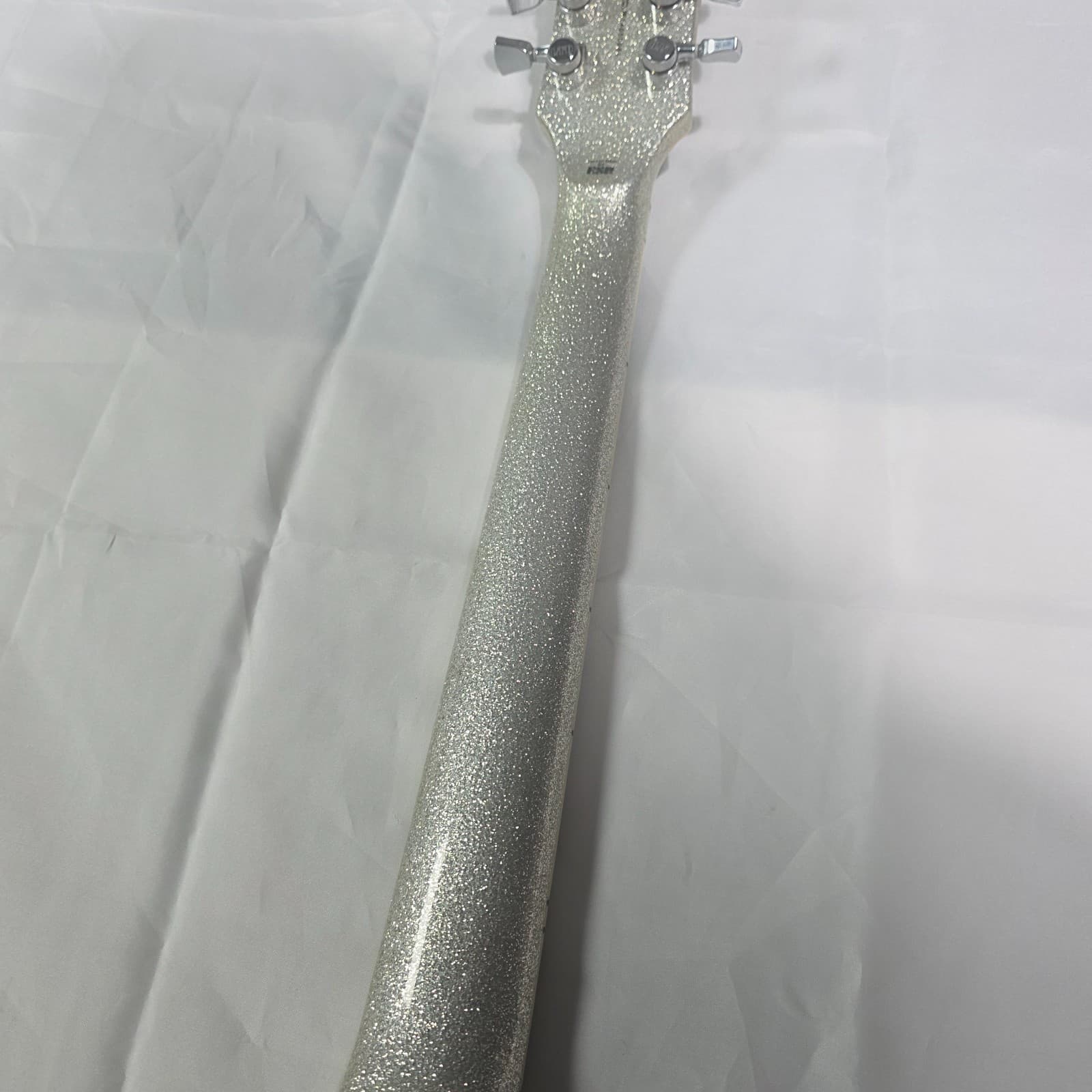 ESP LTD EC-1000 Deluxe Silver Sparkle MIK Korea Electric Guitar - EMG Pickups - Thumbnail 9