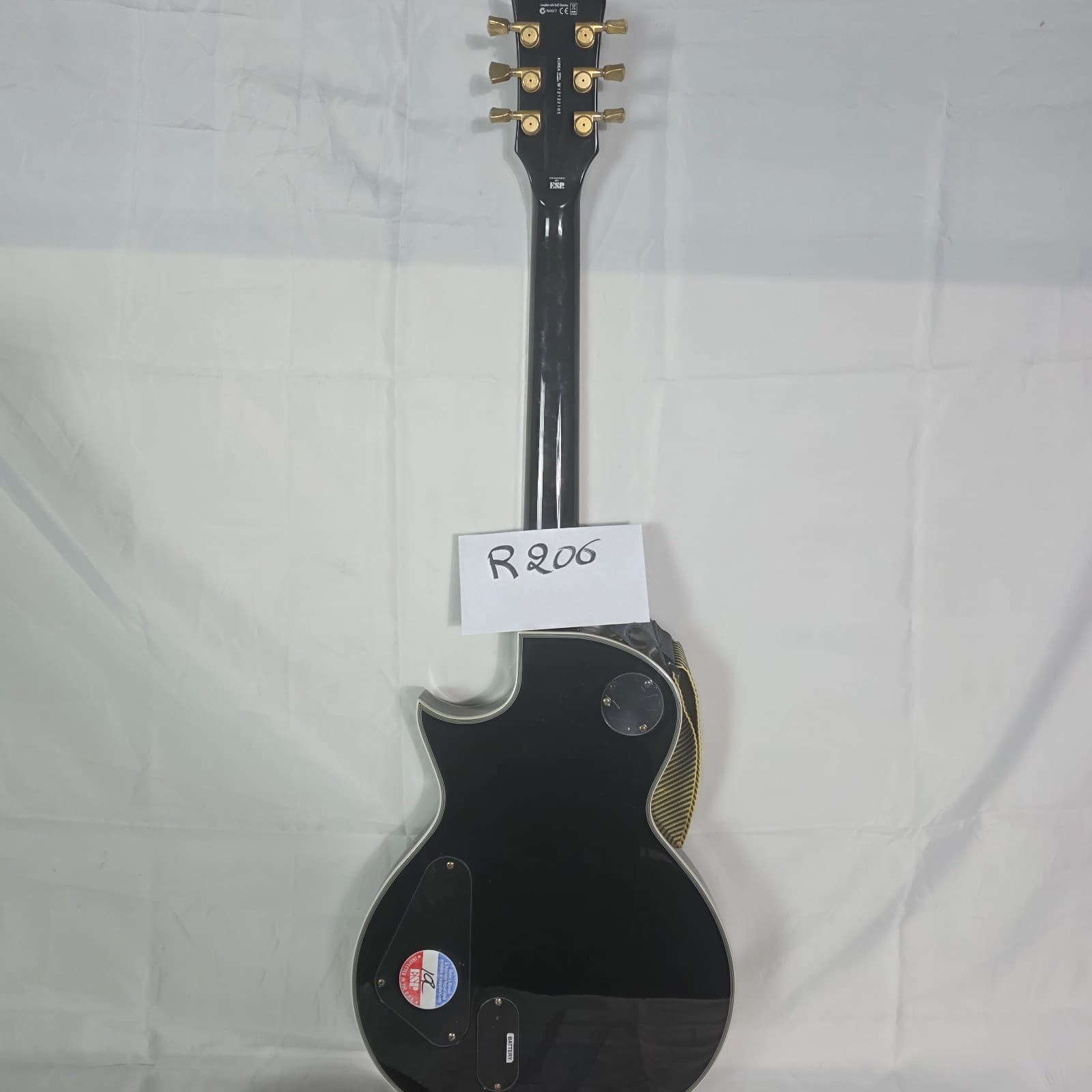 ESP LTD EC-1000T Deluxe Electric Guitar Gloss Black w/ Maple Fretboard Gold HW - Thumbnail 10