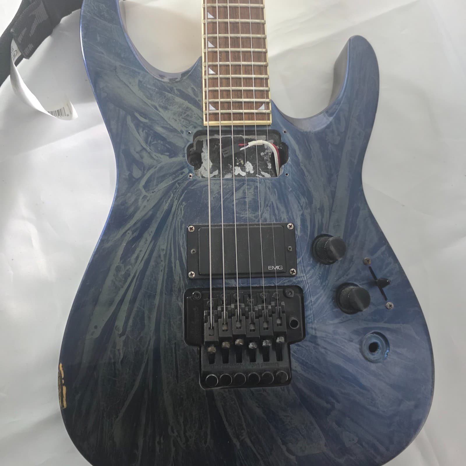 Jackson DKMG Dinky Blue Swirl EMG Pickups Electric Guitar Floyd Rose with/ Case - Thumbnail 9