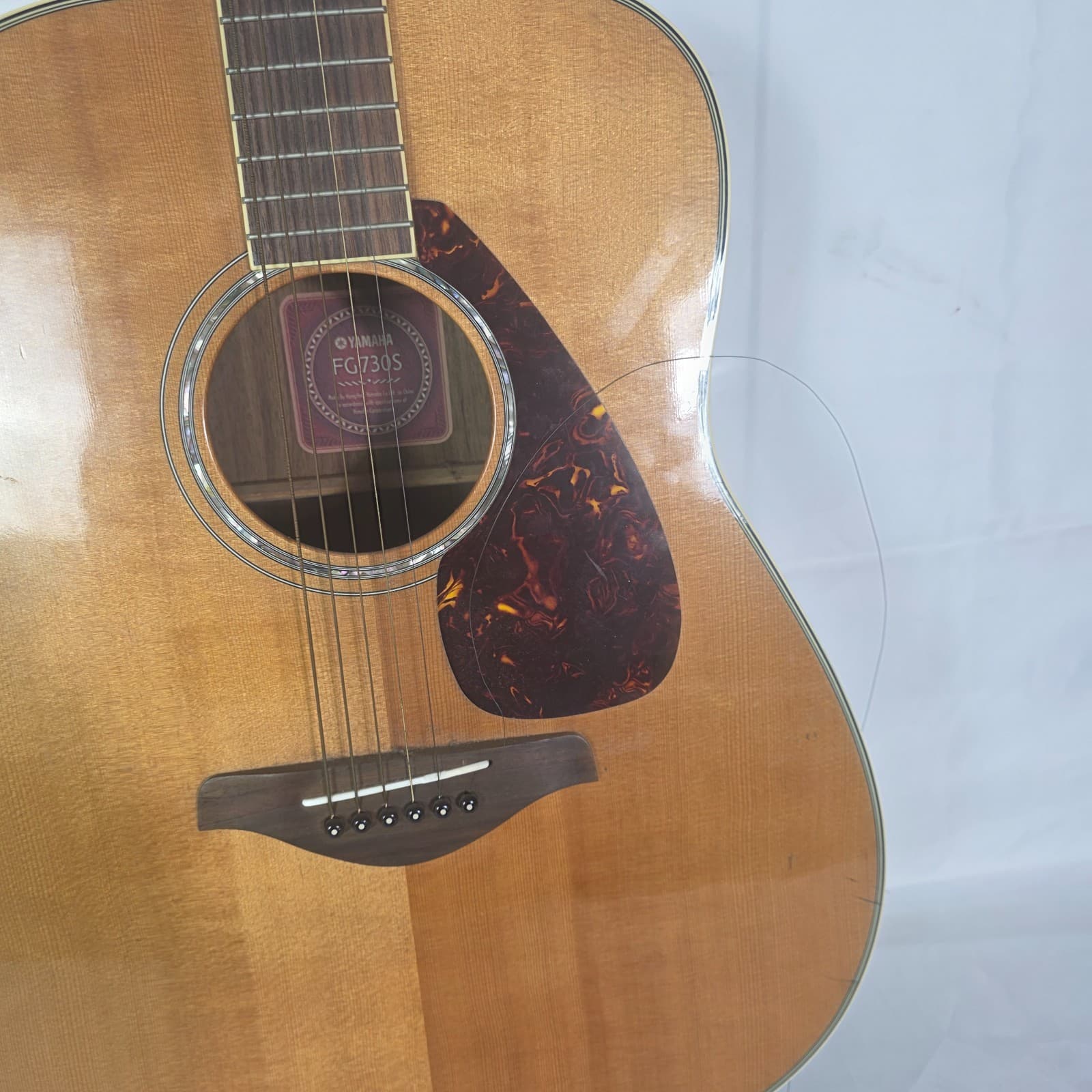 Yamaha FG730S Solid Top Brown Acoustic Guitar Natural Finish - Rosewood Back - Thumbnail 3