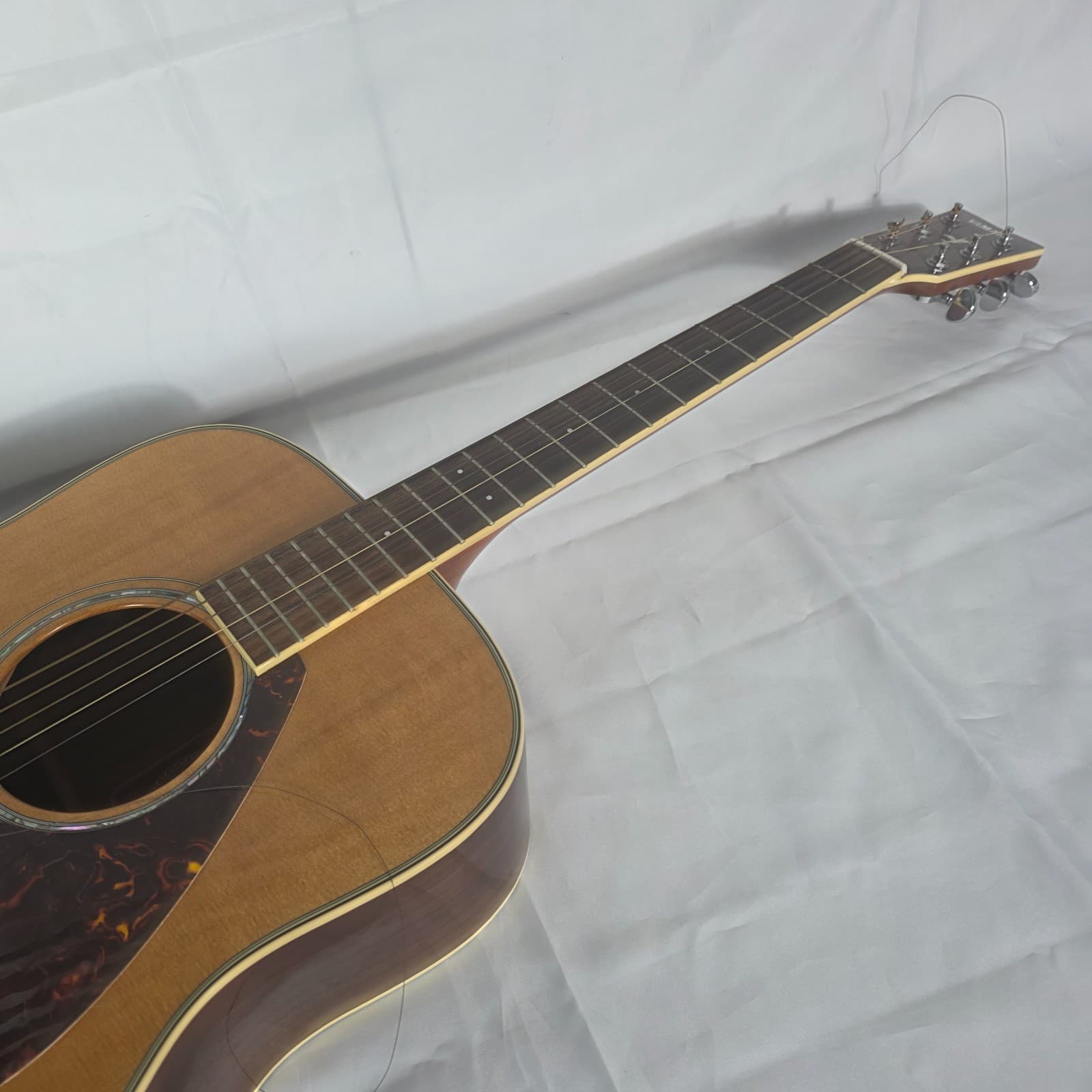 Yamaha FG730S Solid Top Brown Acoustic Guitar Natural Finish - Rosewood Back - Thumbnail 13